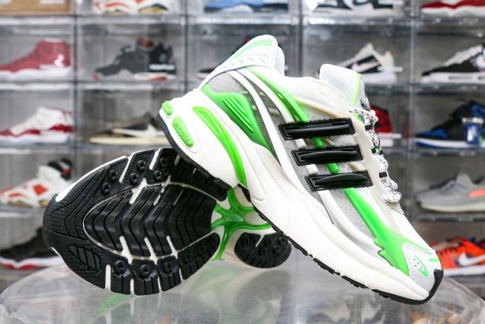 Pharrell x adidas Adistar Jellyfish White Royal Green