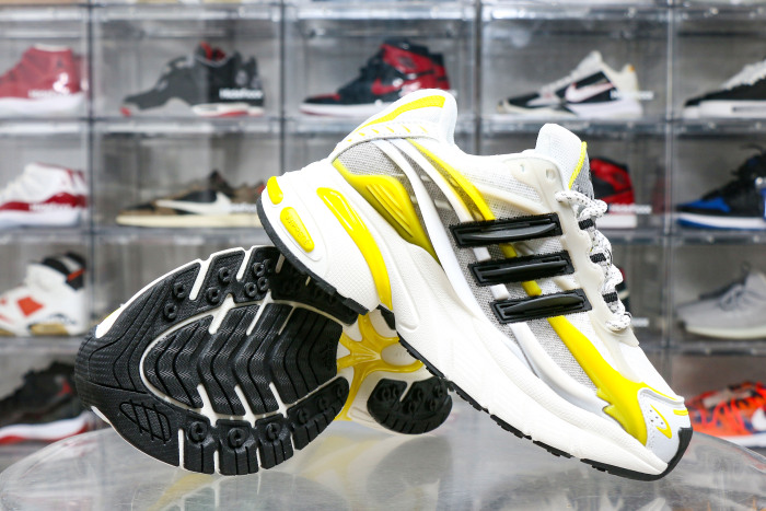 Pharrell x adidas Adistar Jellyfish Yellow