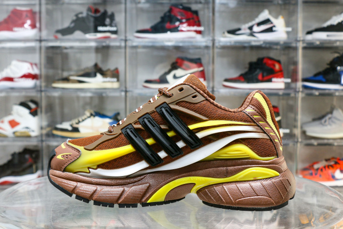 Pharrell x adidas Adistar Jellyfish Brownish-yellow