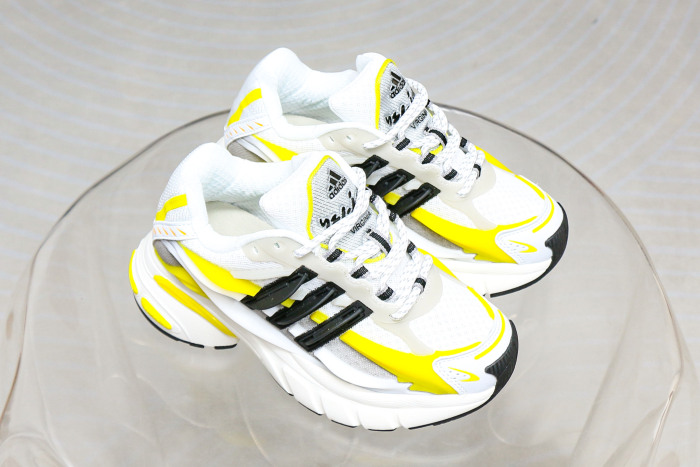 Pharrell x adidas Adistar Jellyfish Yellow
