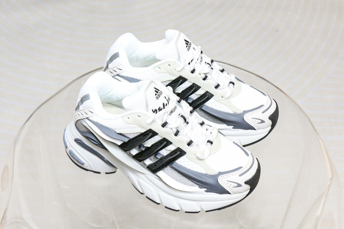 Pharrell x adidas Adistar Jellyfish Focus Grey