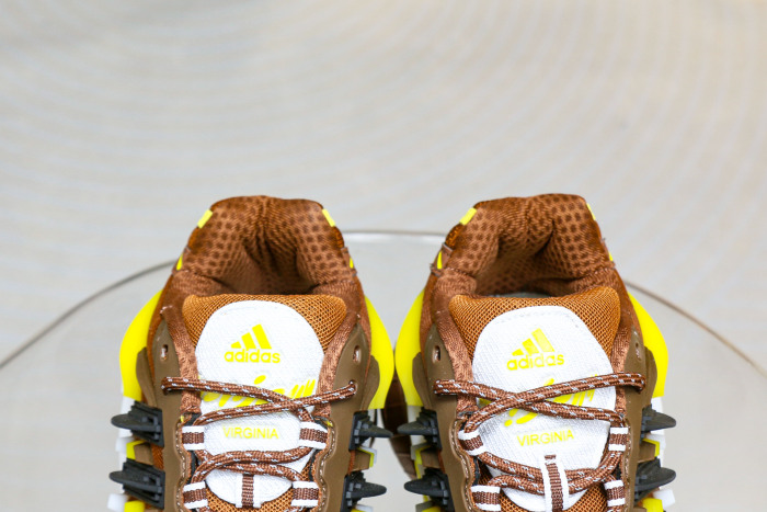 Pharrell x adidas Adistar Jellyfish Brownish-yellow