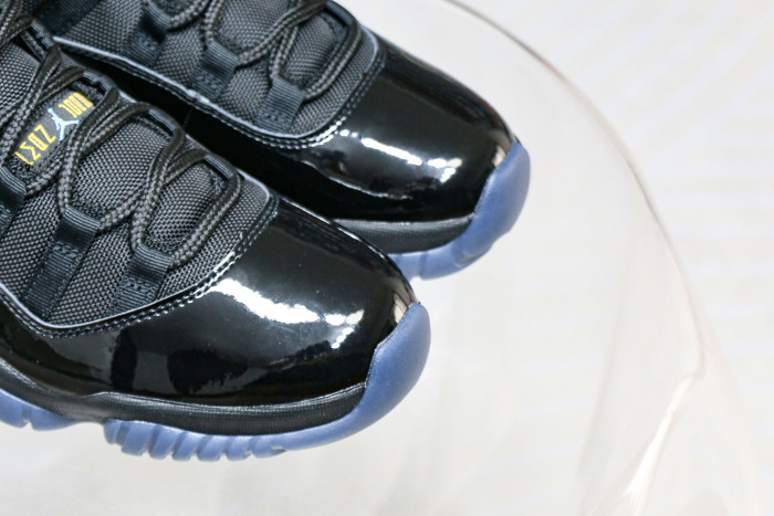Air Jordan 11 Retro Gamma Blue 2025 (A1)