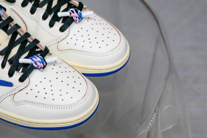 US Warehouse: Travis Scott x Fragment x Air Jordan 1 Low OG ( A1)