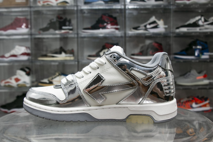 Off-White Out Of Office Low-Top Patent sneaker 'Silver White'