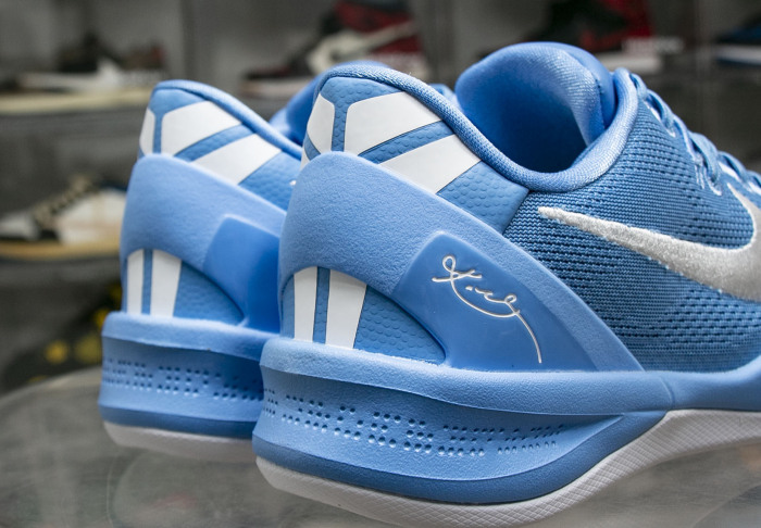 Nike Kobe 8 Protro “UNC“ PE（ A1）