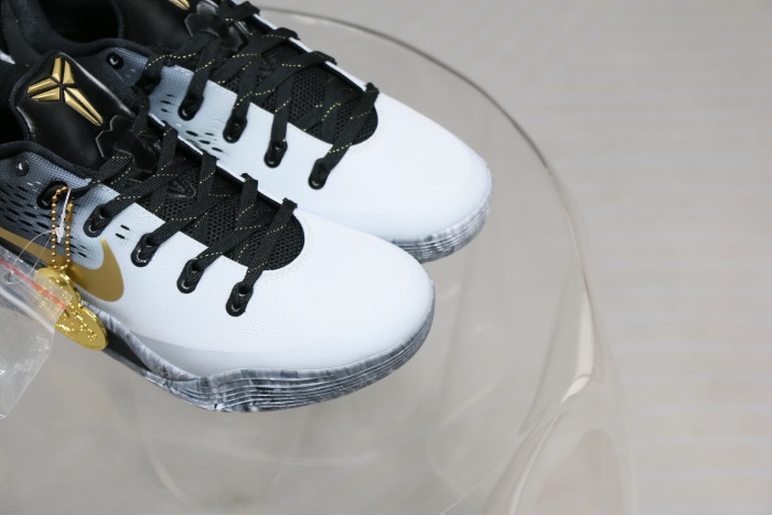 Nike Kobe 9 EM Low Protro “Mambacita”