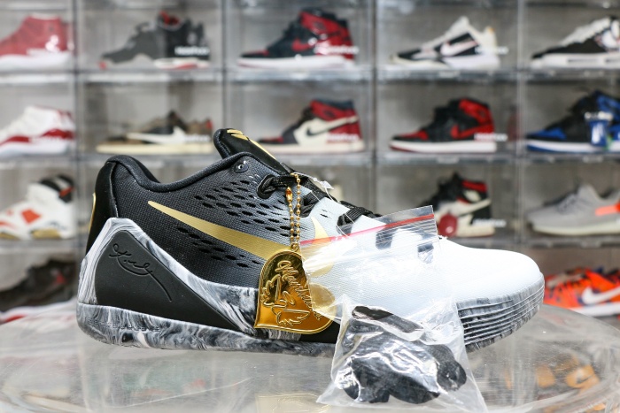 Nike Kobe 9 EM Low Protro “Mambacita”