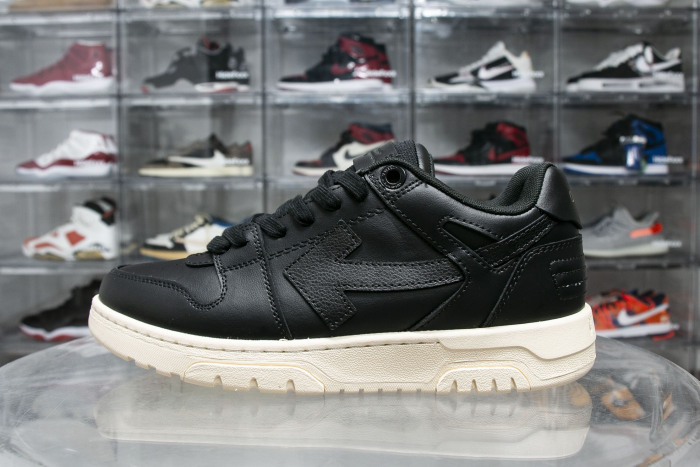 OFF-WHITE Out Of Office OOO Low Tops Black Gum