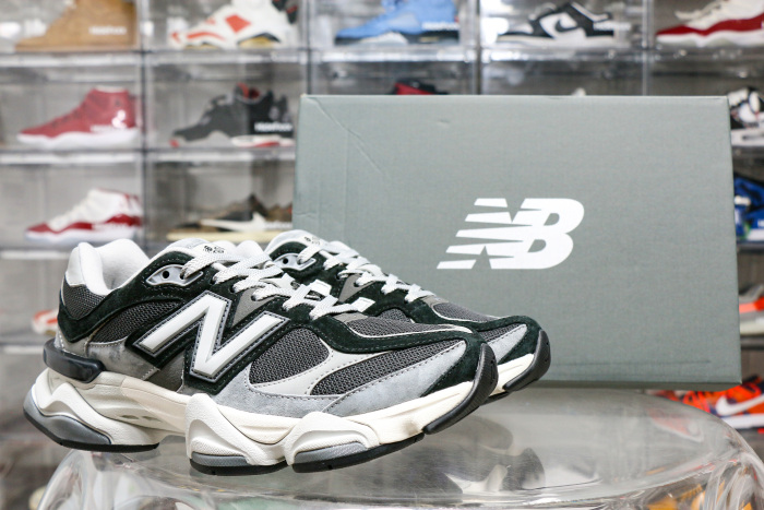 New Balance 9060 Black Grey 2025