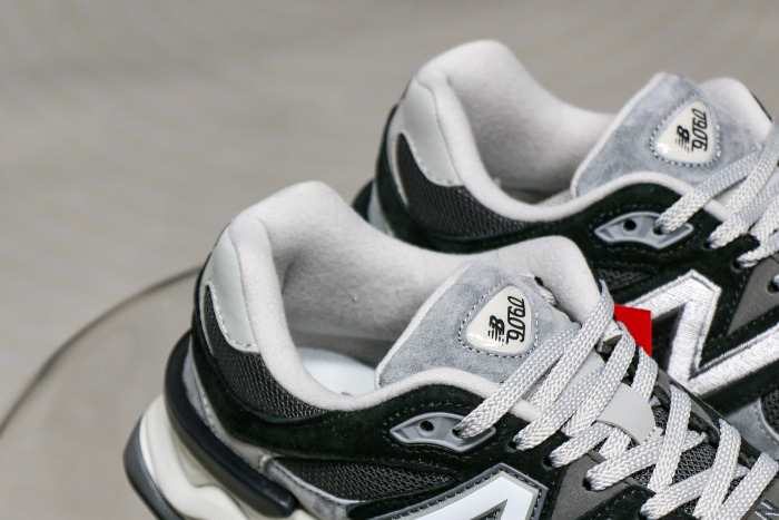 New Balance 9060 Black Grey 2025