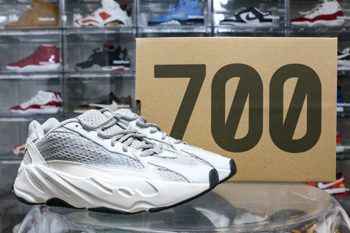 Adidas Yeezy 700 V2 'Static' 2018