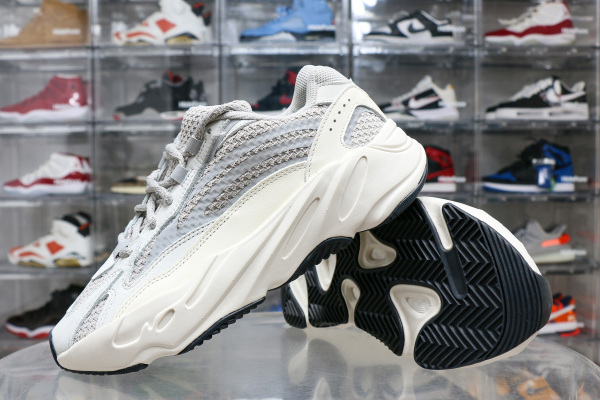 Adidas Yeezy 700 V2 'Static' 2018