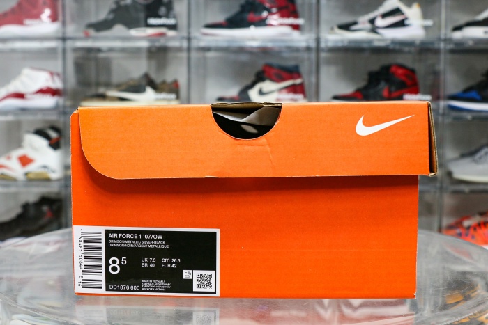 Off-White x Nike Air Force 1 “Crimson” Sample