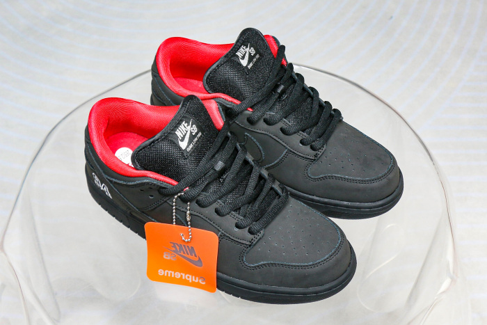 Nike SB Dunk Low Supreme 94 Black