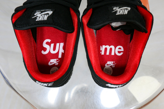 Nike SB Dunk Low Supreme 94 Black