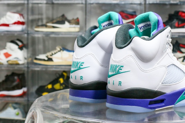 US Warehouse:  Air Jordan 5 Retro Grape 2025 ( A1)