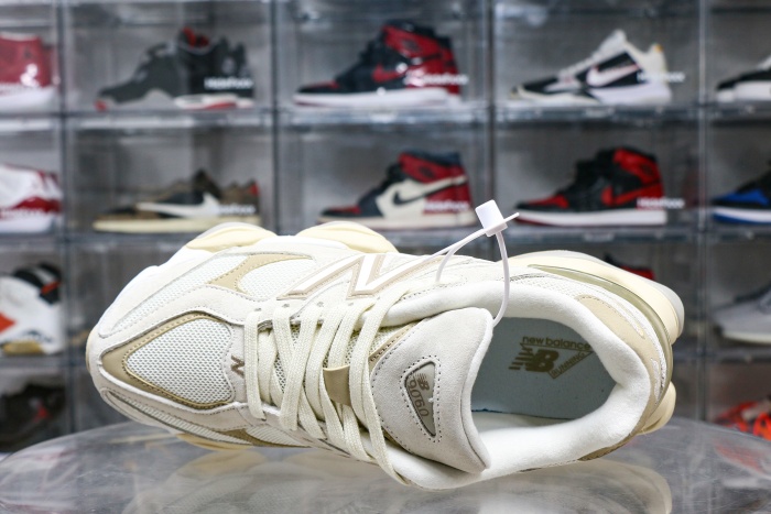 New Balance 9060 Sea Salt Brown 2024