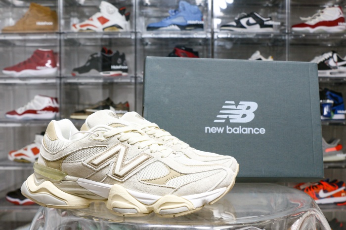 New Balance 9060 Sea Salt Brown 2024