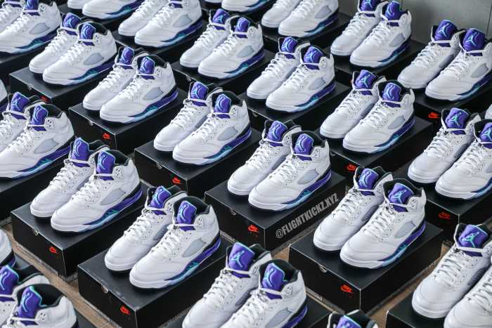 US Warehouse:  Air Jordan 5 Retro Grape 2025 ( A1)