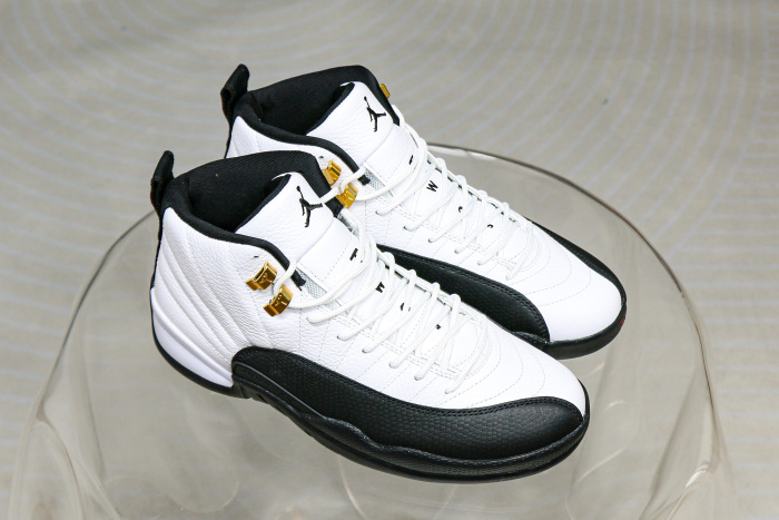 Air Jordan 12 Retro Taxi 2025 ( A1)