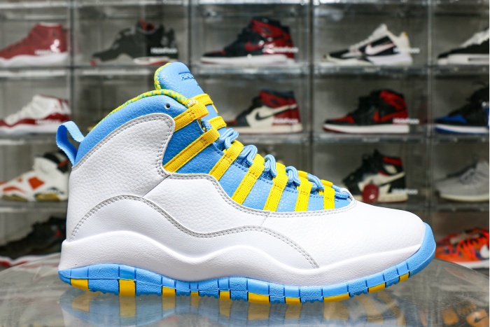 Air Jordan 10 Retro OG North Carolina Blue 2025