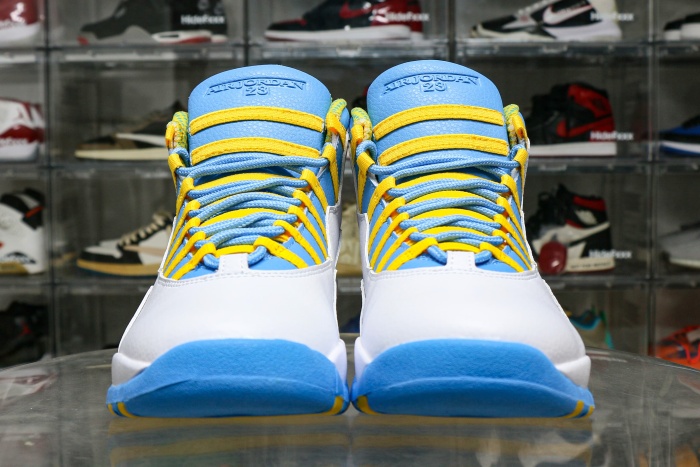 Air Jordan 10 Retro OG North Carolina Blue 2025