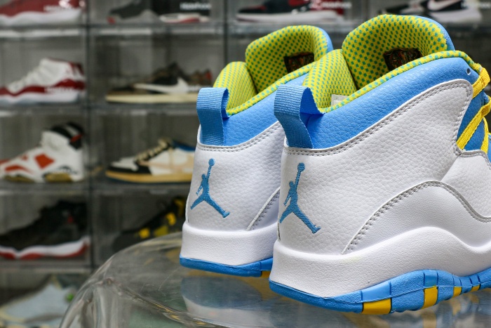 Air Jordan 10 Retro OG North Carolina Blue 2025