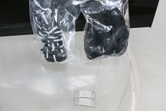 Supreme x Nike Air Force 1 Low Black / White PE（ A1）