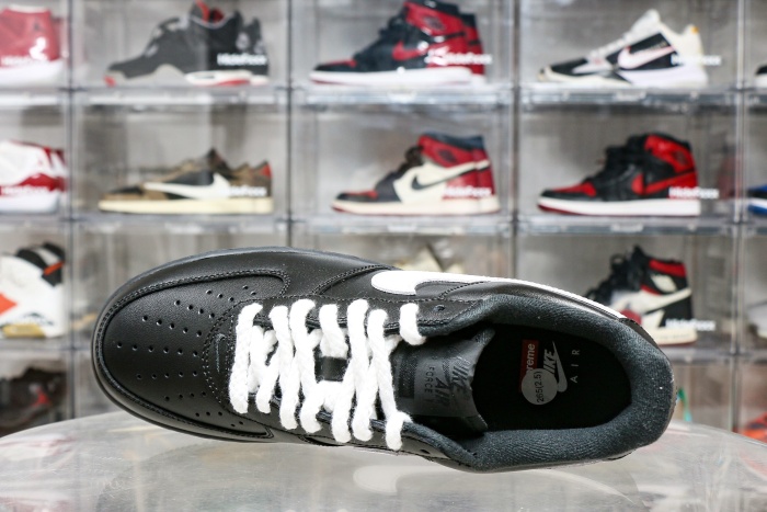 Supreme x Nike Air Force 1 Low Black / White PE（ A1）