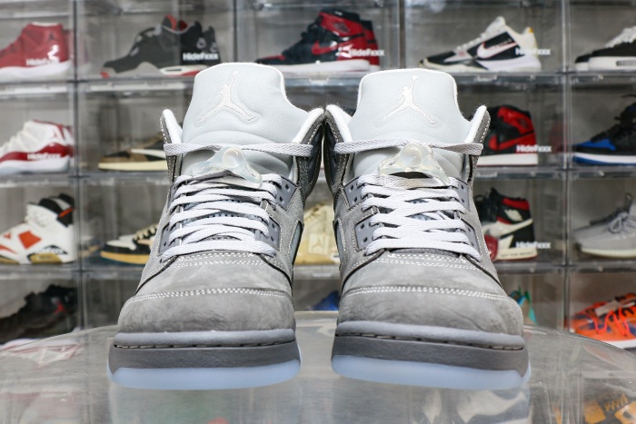 Air Jordan 5 Retro Wolf Grey 2026 (A1)