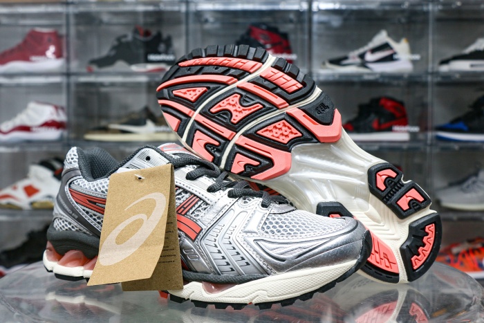 Gel-Kayano 14 Silver Papaya 2025