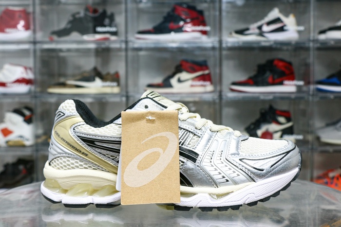 Gel-Kayano 14 Birch Pure Silver 2024