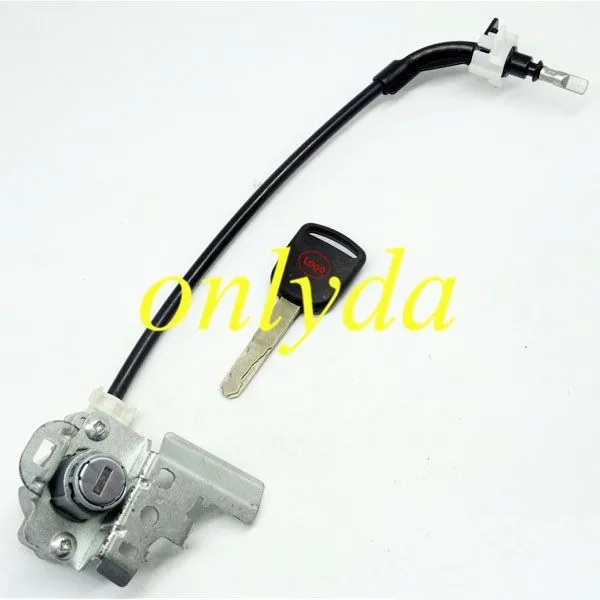 Honda new City left door lock  锋范 带线的