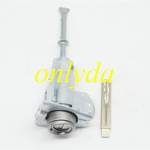 Hyundai IX35 left door lock