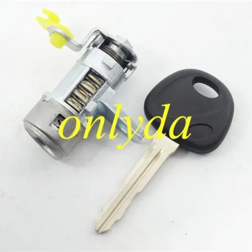 KIA K2 left door lock