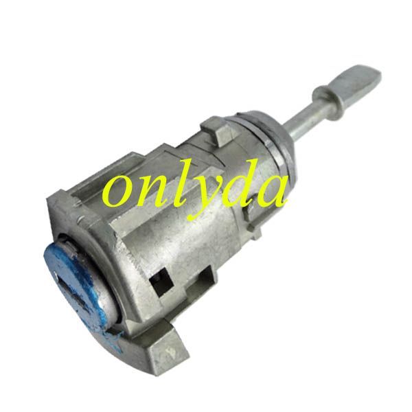 For POLO Left door lock before 2009 year car
