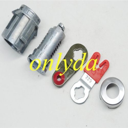 Cadillac SLS CTS SRX  left door lock