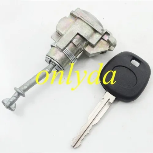 For TOYOTA before 2005 year CAMRY Left door lock (no logo)