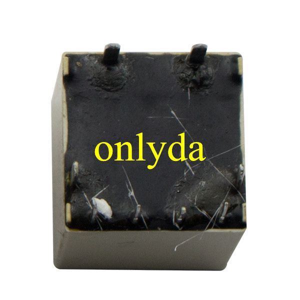 G8ND-27UR window lift relay 12VDC double coil one open and one closed