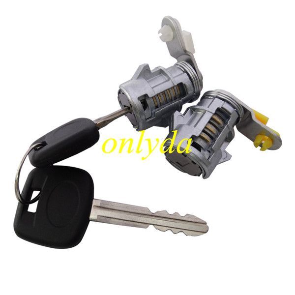 For TOYOTA before 2007 year  right door lock (no logo)
