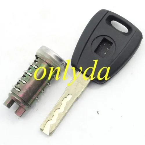 Fiat RZ-8016 door lock