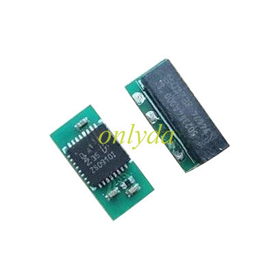 Aftermarket Megamos AES MQB 48 Transponder Chip