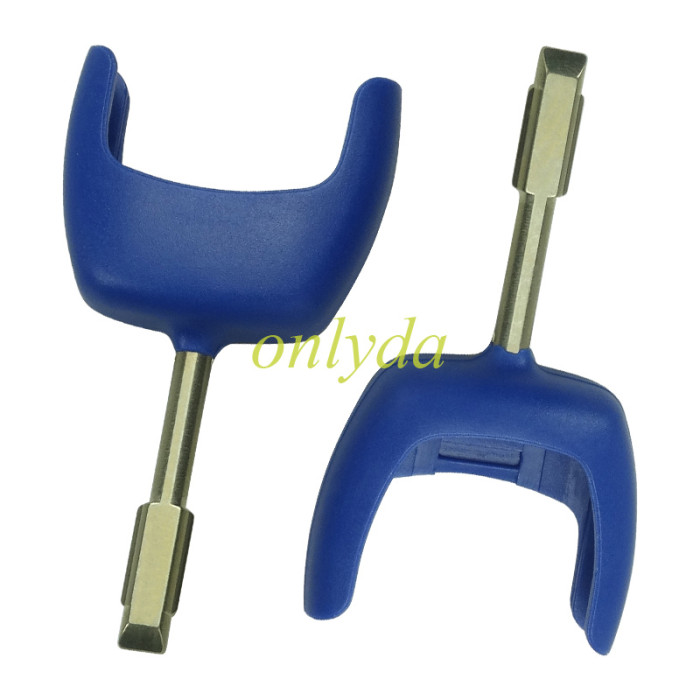 For 3 button  remote key shell with blade (no battery clamp)