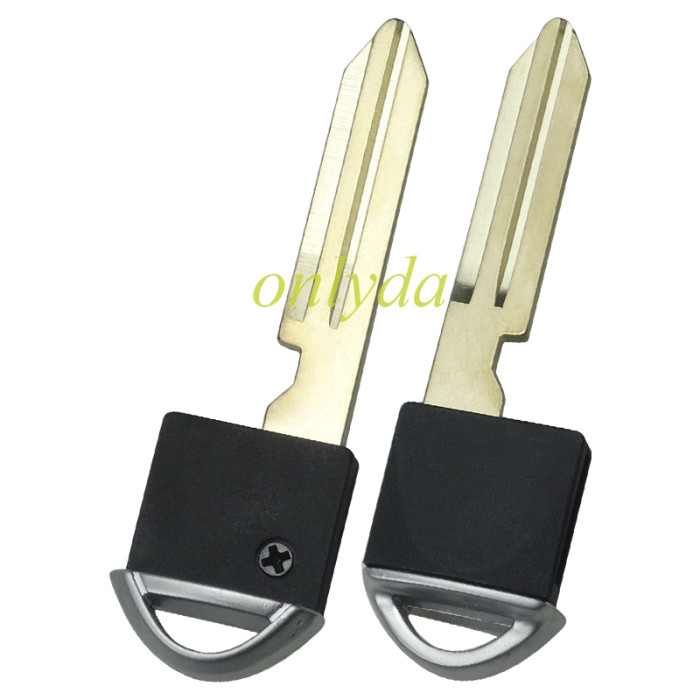 For Nissan remote  key blank with badge, with balde ,T-shaped interior for old model, pls choose button model