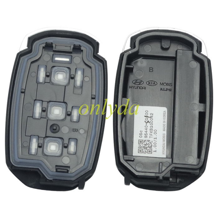 original Hyundai Santa Fe 2018 Genuine  3 button  Keyless remote key with 434mhz with 47 chip   95440-S1100 FCC ID: TQ8-F0B-4F19   OEM PCB+aftermarket shell