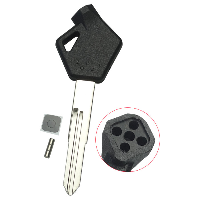 For Suzuki motorcycle bike key blank with left blade, with badge