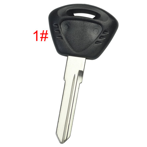 For  Triumph motorcycle key shell with left blade with badge , pls choose color