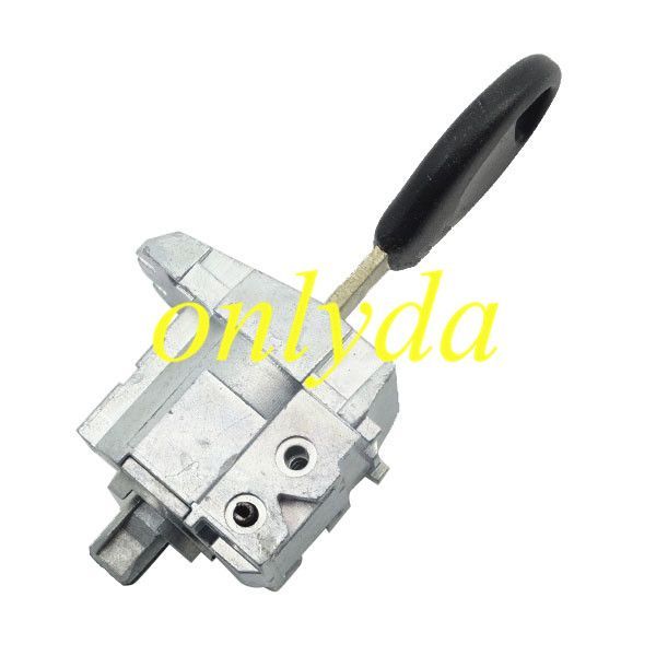 Nissan Qashqai  left door lock with logo