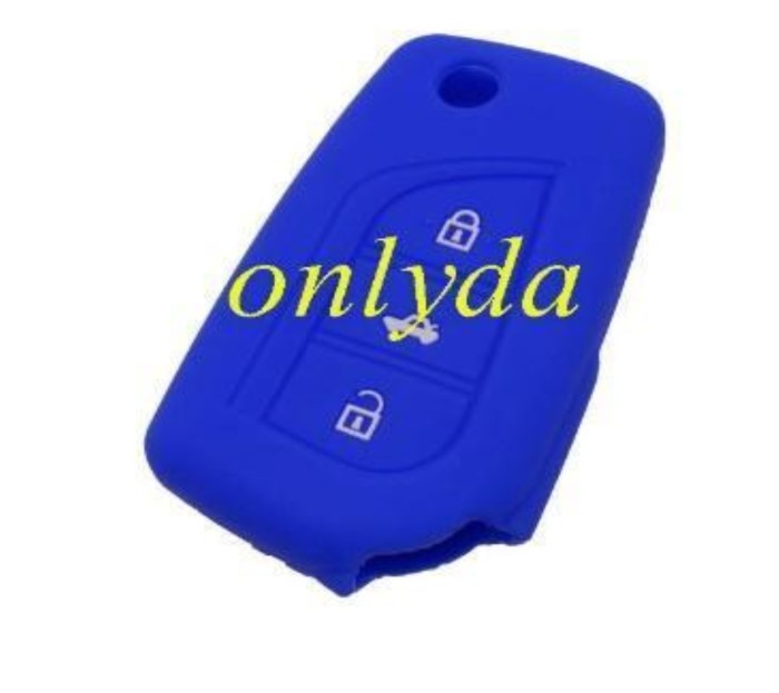 Toyota 3 button silicon case (Black,Blue ,Red. Please choose the color)
